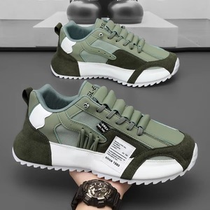 Chaussures décontractées pour hommes grande taille, style sport, tendance, respirantes en maille, pour le skateboard, vente en gros - Product Image 1