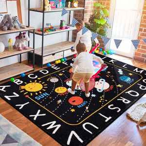 Alfombra Lavable Grande para Aula de 59x78 Pulgadas, Alfombra de Actividades para el Tiempo Boca Abajo con Diseño del Sistema Solar para Cuarto Infantil - Product Image 1