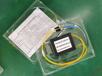 Modul Splitter Serat Optik OEM FTTX 1xN Kotak Pita ABS 1x2 PLC Splitter untuk Jaringan WiFi POE 4G 3G GSM TCP GPRS