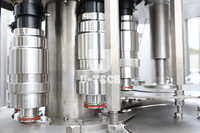 Mini máquina de llenado de botellas de cocina de aceite de oliva comestible de Palma completamente automática, máquina de llenado y tapado, línea de producción comercial