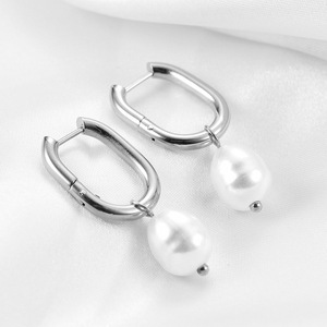 Huggie <b>Earrings</b> Gold Pearl Pendant Women's Everyday Wear Stainless Steel <b>3MM</b> Hollow Geometric Shape Fashion Simple Design - Product Image 3