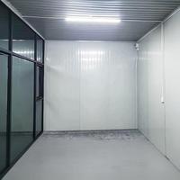 Maison préfabriquée moderne en conteneur avec grandes fenêtres en verre, portes pliantes, maison modulaire de luxe, bureau de jardin, maison d'hôtes