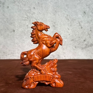 ईबोनी लकड़ी नक्काशीदार घोड़े की सजावट तुरंत समृद्ध ठोस लकड़ी नक्काशीदार हस्तशिल्प 12 राशि के घर उपहार - Product Image 6