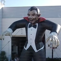 Modèle de figurine gonflable géante réaliste de Dracula le vampire avec éclairage LED pour fête d'Halloween/carnaval/vente au détail/foire commerciale/jardin