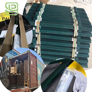 Poteau de clôture électrique personnalisé en acier inoxydable vert clouté pour <span class=keywords><strong>ferme</strong></span> et bétail avec service de modélisation 3D – Durable et écologique - Product Image 5