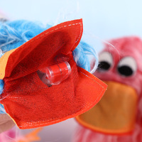 Jouet Canard Amusant à Lèvres Extérieures, Son Couineur, Mignon et Moelleux, Cadeau Interactif Nouveauté pour Enfants, Idéal pour les Fêtes d'Anniversaire, Vente en Gros