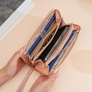 <span class=keywords><strong>Portafoglio</strong></span> da <span class=keywords><strong>Donna</strong></span> Lungo in Pelle PU di <span class=keywords><strong>Grande</strong></span> Capacità all'Ingrosso con Portacarte e Laccetto da Polso - Product Image 4