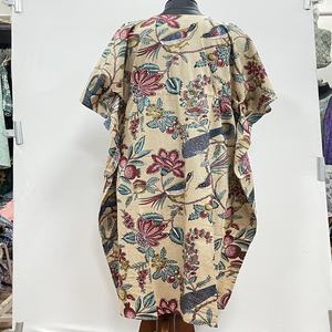 ชุดเดรสคาฟทันพิมพ์ลายดอกไม้ด้วยมือ ผ้าฝ้ายคุณภาพสูง 100% งานแฮนด์เมด ไซส์ฟรีสำหรับผู้หญิง 1 ชิ้น ราคาขายส่ง - Product Image 6