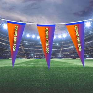 Banderines Triangulares de Fieltro para Exteriores, Ecológicos y Duraderos, con Diseño Personalizado para Equipos de Fútbol, Color Rojo - Product Image 1