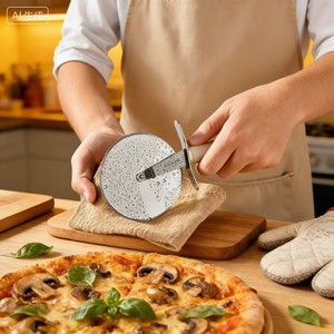 Ensemble de coupe-pizza en acier inoxydable avec trancheuse à nouilles et diviseur de pâte, outil de cuisson pour la cuisine, compatible lave-vaisselle, pour usage domestique - Product Image 4