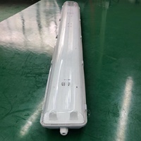 Lampe spéciale T8 2x18W 2x36W IP65 Tri-proof LED Batten Light Garantie 5 ans 900mm 1200mm 1500mm Entrepôt Dimmable CRI élevé 80