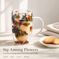 Mug en verre à double paroi avec fleurs séchées mélangées et poignée en verre, tasse à café ou à thé transparente, vaisselle pour la maison, le café ou comme cadeau