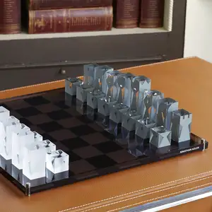 Toptan satranç seti ekran-YAGELI sıcak satış süper şeffaf akrilik satranç ve dama oyun seti satranç akrilik parça kristal satranç seti