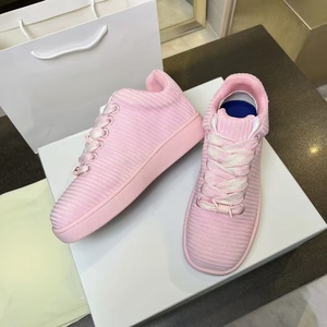 Chaussures de skate basses à lacets épais en tissu tricoté respirant à rayures verticales, légères et décontractées pour femmes - Product Image 2