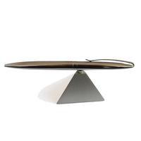 Stylo de bureau élégant en métal avec logo personnalisé et base triangulaire stylo de table multifonction pour cadeau promotionnel bureau scolaire