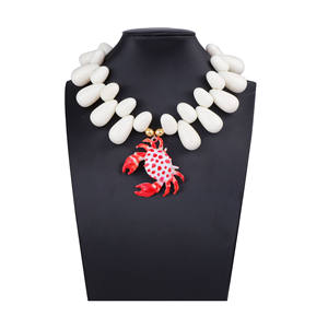 สร้อยคอแฟชั่นผู้หญิงจี้รูปปูพิมพ์ลายหรูหราสำหรับวันหยุดสไตล์ชายหาด - Product Image 3