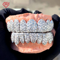 Grillz Dentaires Master Rocks Personnalisés en Argent Plaqué Or 10K 14K 18K, Iced Out avec Diamants Moissanite