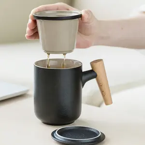 卸売かわいいクリエイティブ手作りカスタムデザイン磁器カップセラミックコーヒーミルクティーカップマグ注入器と蓋付き