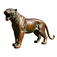Sculpture de tigre en cuivre coulé pour jardin extérieur Sculpture décorative en métal artisanale en cuivre coulé Sculpture de tigre en bronze