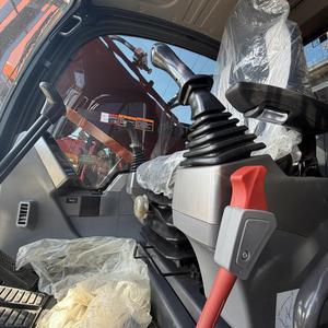 Excavatrice d'occasion DEVELON DX255LCA de 22,5 tonnes, d'origine coréenne, haute qualité, avec moteur, PLC, roulement et pompe, modèle 2022, en stock à vendre - Product Image 4