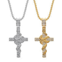 Bijoux Hip Hop Collier pendentif croix en acier inoxydable plaqué or avec plaque de serpent en cristal
