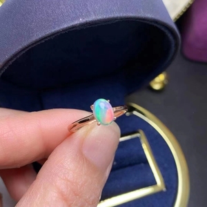 Anello di Fidanzamento Classico Personalizzato in Argento Sterling 925 Placcato Oro 18k con Opale Naturale Taglio Ovale - Product Image 6