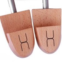 LM014B chaussure en bois avec poignée en hêtre naturel, Design réglable personnalisé