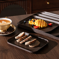 Plateau rectangulaire en PP imitation bois - Plateau de service de grande taille de qualité alimentaire pour café, desserts, thé de l'après-midi, repas en milieu carcéral ou en milieu de vacances