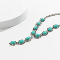 Collier à chaîne pour femme et fille Retro Lady Street Wearing Fashion Jewelry Vintage Design Elliptique Turquoise Pendentif