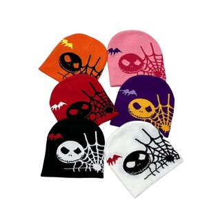 Spider Web Trên Tất Cả Các Jacquard Mùa Đông Cuffless Halloween Thể Thao Dệt Kim Beanie Hat Biểu Tượng Tùy Chỉnh Thời Trang Dệt Kim Jacquard Beanie Hat - Product Image 3