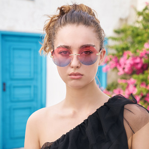 Gafas de sol personalizadas de estilo retro europeo americano con imitación de madera para mujer, protección UV400, montura redonda grande, Instagram - Product Image 5