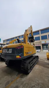 รถขุดตีนตะขาบขนาดกลาง SDLG E6205H พร้อมระบบป้องกันการพลิกคว่ำ (ROPS) ห้องโดยสารแบบแข็งแรงพร้อมระบบปรับอากาศแบบปิดผนึก ระบบกันสะเทือนแบบแยกส่วน ระบบกรองอากาศแบบรวมศูนย์  ใช้งานง่าย - Product Image 4