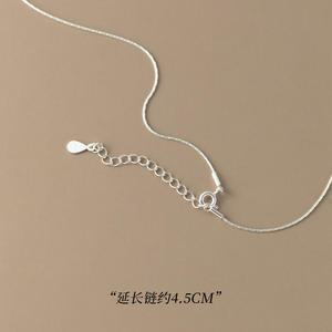 Collar de Plata de Ley S925 con Diseño Único y Minimalista, Estilo Ins, Flor de Plata Pura, Mariposa y Perla, Y02475 - Product Image 5