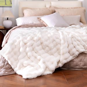 Couverture en fausse fourrure de lapin 100% polyester de luxe, confortable, chaude, épaisse, en flanelle, en polaire, en fourrure de vison tricotée pour l'<span class=keywords><strong>hiver</strong></span>, taille King - Product Image 2