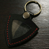 Porte-clés de rangement pour médiators de guitare en cuir PU, étui à médiators triangulaire avec fenêtre transparente, accessoire portable pour instrument de musique