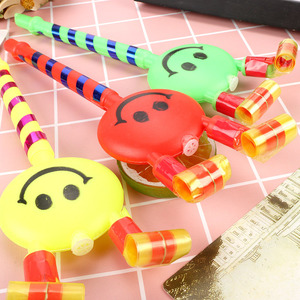 Sifflet en forme de visage souriant pour enfants, accessoires de fête d'anniversaire, bruitier joyeux non toxique - Product Image 3