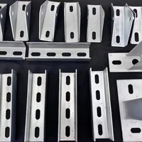 Accessoires de montage PV en zinc, aluminium et magnésium pour système de carport solaire, support excellentement résistant à la corrosion