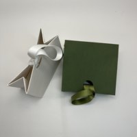 Boîte cadeau pliable recyclable personnalisée avec ruban Sacs en papier spéciaux pour emballage de parfum cadeau