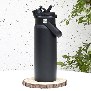 Bouteille d'eau isotherme personnalisée de 24 oz avec boîte d'emballage, gourde sous vide en acier inoxydable à double couvercle pour cadeaux d'entreprise en gros - Product Image 1