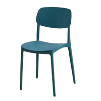 Chaise empilable sans accoudoirs en plastique PP durable, design italien contemporain, pour l'extérieur, la maison, le bureau, le bar, l'entrepôt