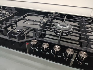 Cocina de <span class=keywords><strong>Gas</strong></span> de <span class=keywords><strong>4</strong></span> 1 quemador con electrodomésticos de cocina de vidrio templado negro-Estufa eléctrica de <span class=keywords><strong>Gas</strong></span> para uso doméstico en hoteles Material cerámico de hierro - Product Image 6