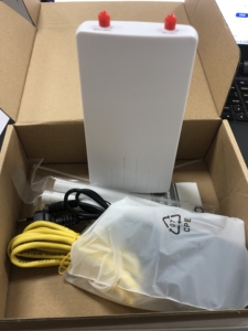 เราเตอร์ไวไฟ CPF 905 2.4G 300Mbps สำหรับภายนอกอาคาร รองรับซิมการ์ด 4G เสาอากาศภายนอก พอร์ต RJ45 LAN ระยะ 300 เมตร แบบดูอัลแบนด์ - Product Image 2