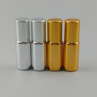Flacon roll-on rechargeable en verre UV de 5 ml avec bouchon à vis pour crème de soin et huile essentielle
