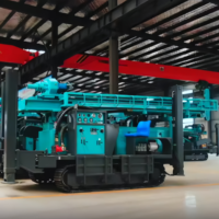 Plateforme de forage de puits d'eau pneumatique sur chenilles de 1000 mètres, équipement hydraulique d'ingénierie à grande échelle pour le forage minier