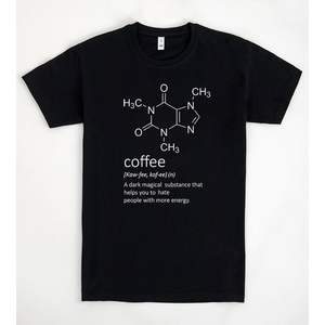 T-shirt con formula chimica della caffeina, maglietta nera unisex, regalo per gli amanti del caffè - Product Image 1