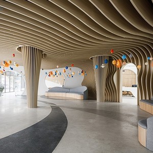 Arc sóng hình dạng 3D Trần cửa hàng trung tâm hội trường trần thiết kế nhôm hồ sơ Dải vách ngăn tuyến tính kim loại trần giả - Product Image 5