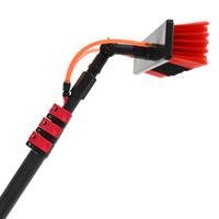 Brosse de pulvérisation non conductrice à tige pour le nettoyage des panneaux solaires par pulvérisation d'eau