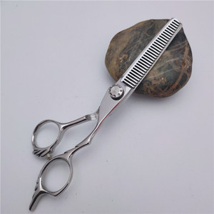 กรรไกรตัดผม 6.0 นิ้ว กรรไกรซอยผม สแตนเลส 440C 28 ซี่ฟัน เครื่องมือช่างตัดผมมืออาชีพสำหรับตัดผม - Product Image 5