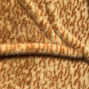 Tela de Piel Sintética de Lujo con Estampado de Visón Dorado, Material de Felpa de Pelo Alto y Bajo con Rayas de Gato y Tigre para Juguetes, Ropa, Bufandas, Pantuflas y Manualidades - Product Image 4