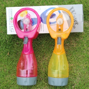 2025 New Portable Mini Plastic Water <b>Mist</b> Spray <b>Bottle</b> Cooling Fan Battery-Powered for Summer Outdoor Use in Cars RVs & Hotels - Product Image 4